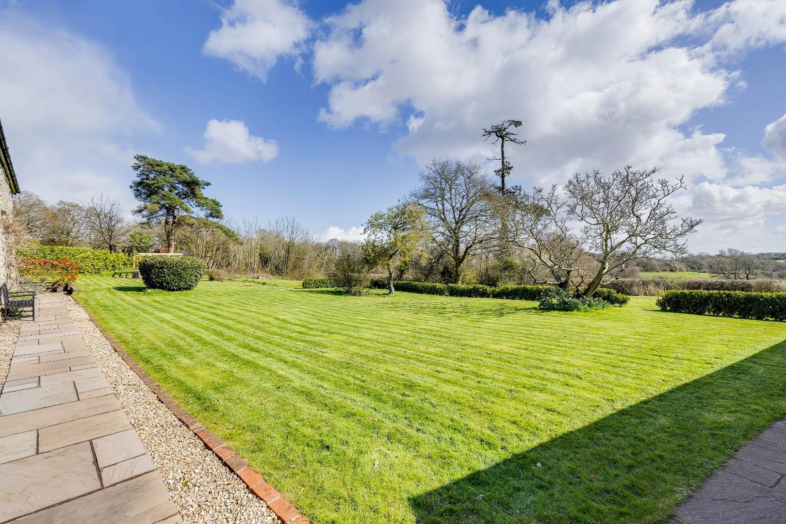 Llanwensan Fach, Peterston Road, Peterston-Super-Ely, Vale Of Glamorgan, CF72 8NU